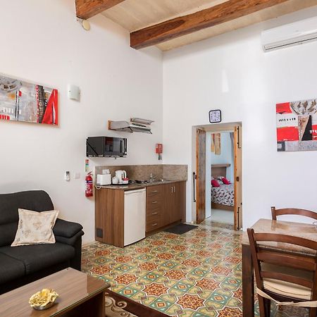 Quayside Apartments Marsaxlokk Εξωτερικό φωτογραφία