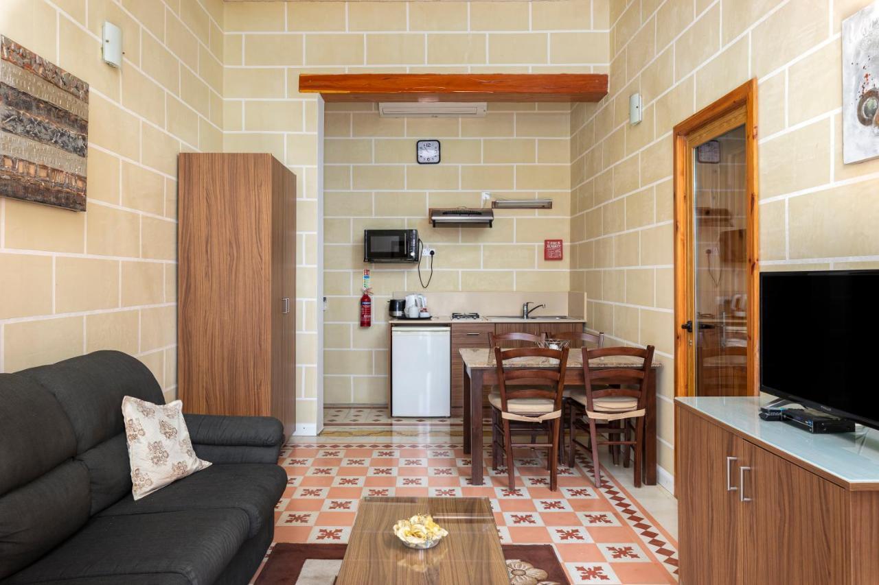 Quayside Apartments Marsaxlokk Εξωτερικό φωτογραφία