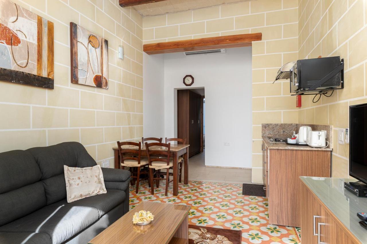 Quayside Apartments Marsaxlokk Εξωτερικό φωτογραφία