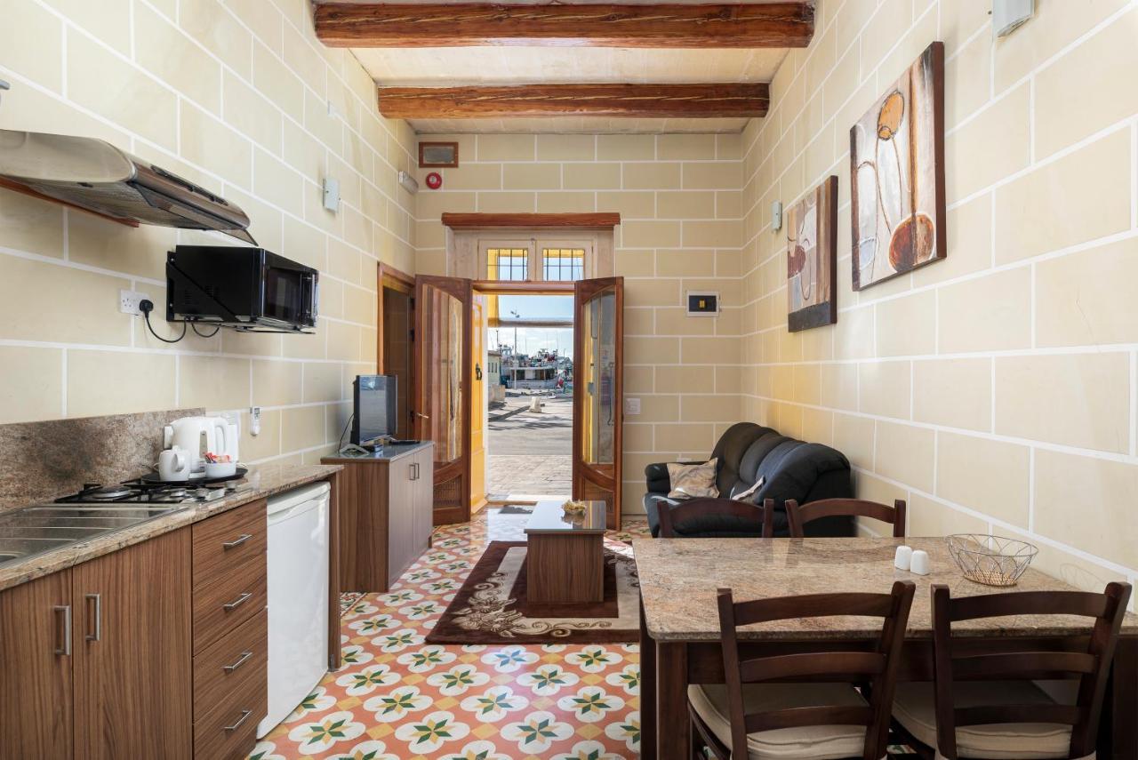 Quayside Apartments Marsaxlokk Εξωτερικό φωτογραφία