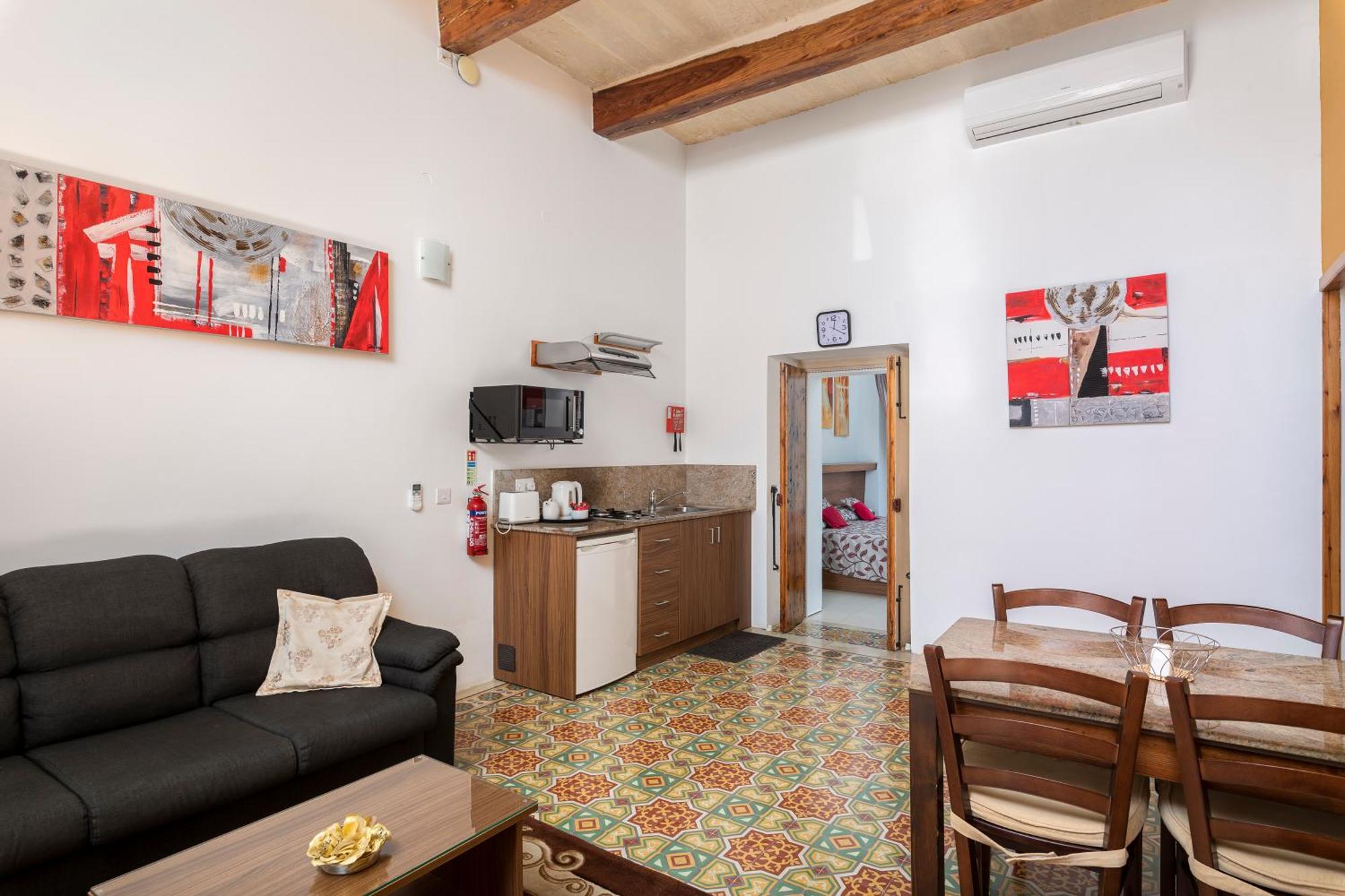 Quayside Apartments Marsaxlokk Εξωτερικό φωτογραφία